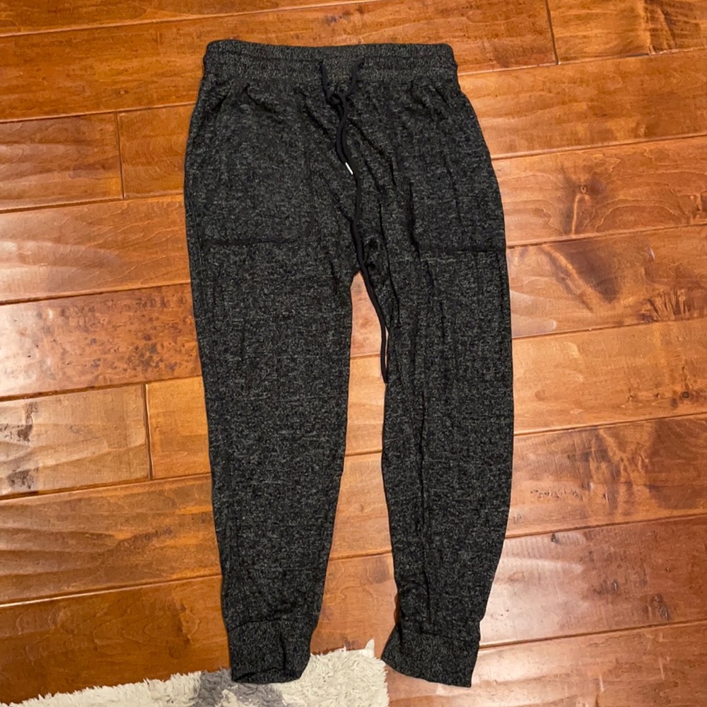 Urban outfitters sweats never worn!